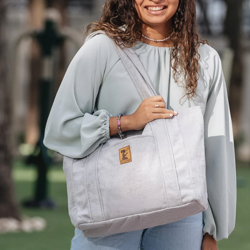 Travel Tote