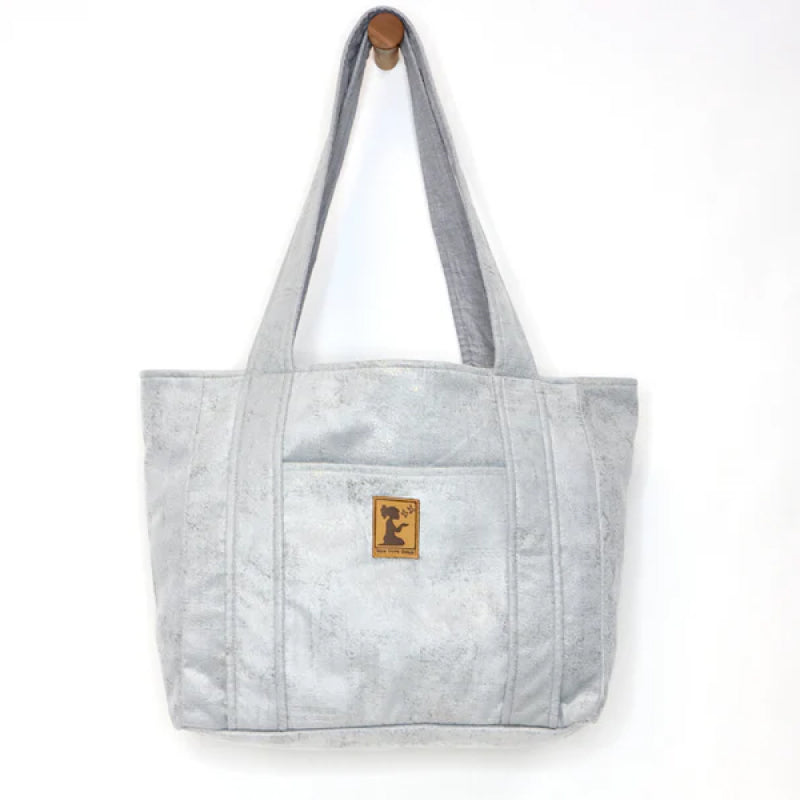 Travel Tote